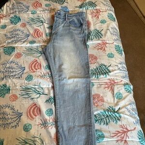 Men’s Slim Light Blue Jeans